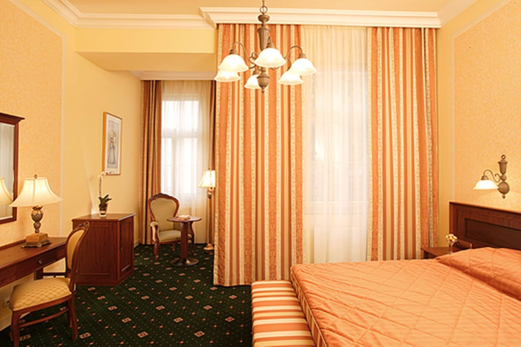 Humboldt Park & Hotel 4*